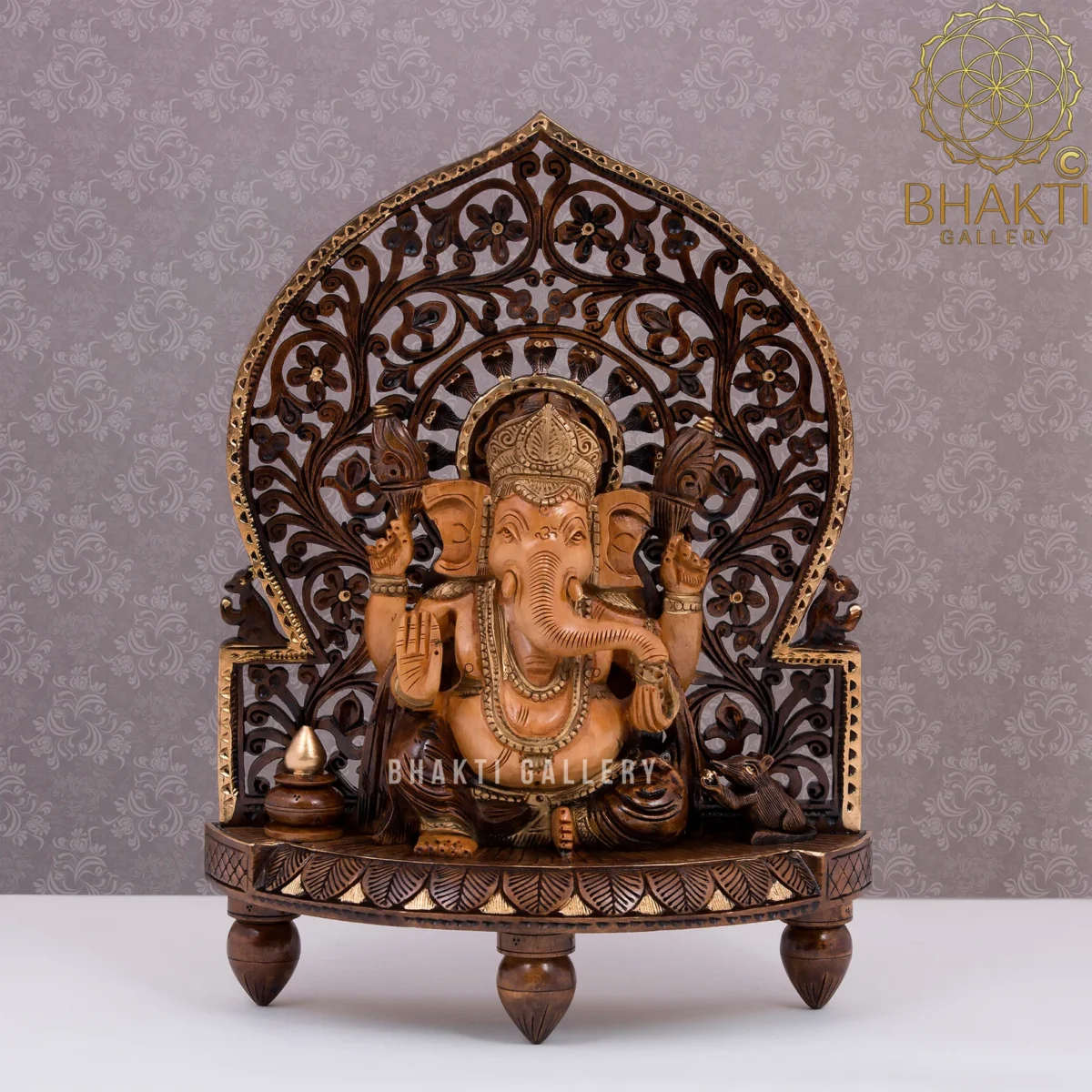 Wooden Ganesha Statue – 26 cm Hand-Carved Vinayaka Ganapathi Idol